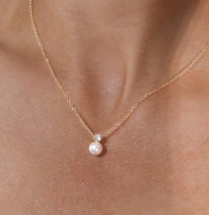 Lustrous Whisper Pearl Necklace – Timeless Elegance for Her Special Day